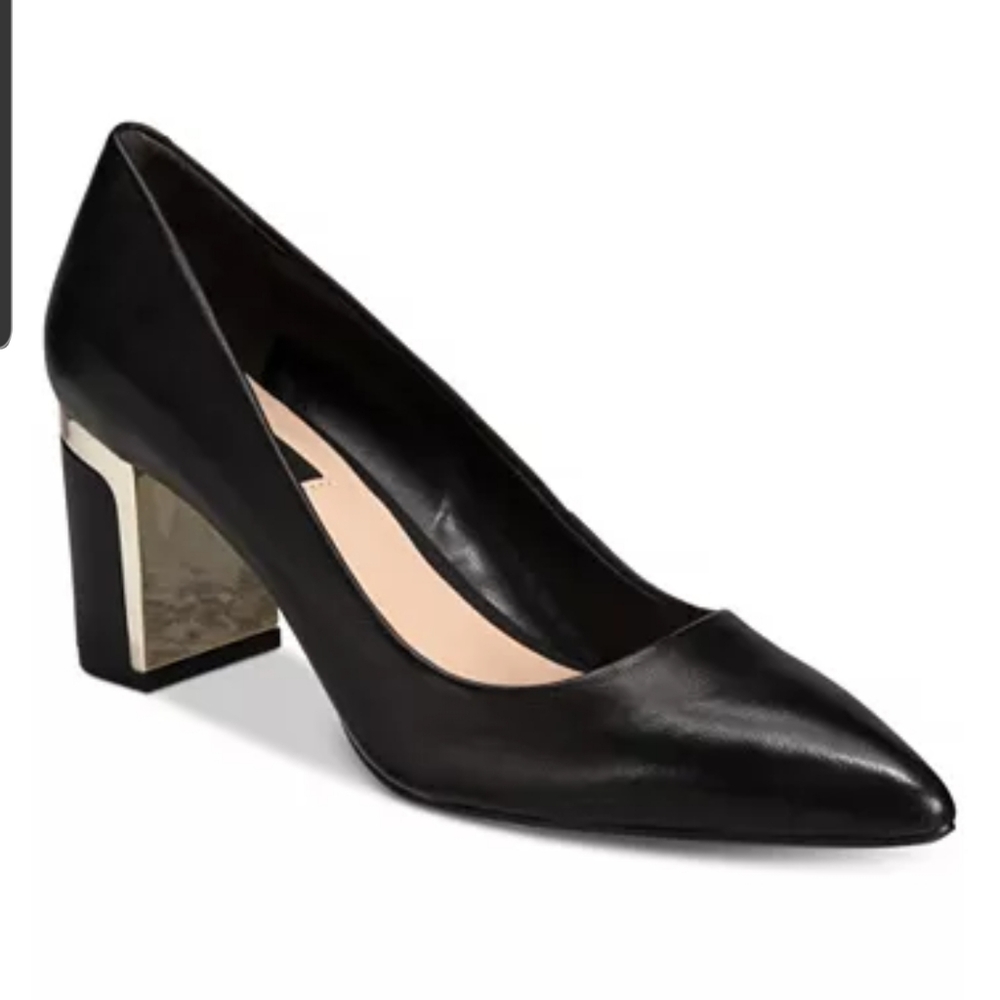 ✳️SOLD✳️DKNY Elie pumps, size 38.5 (8)